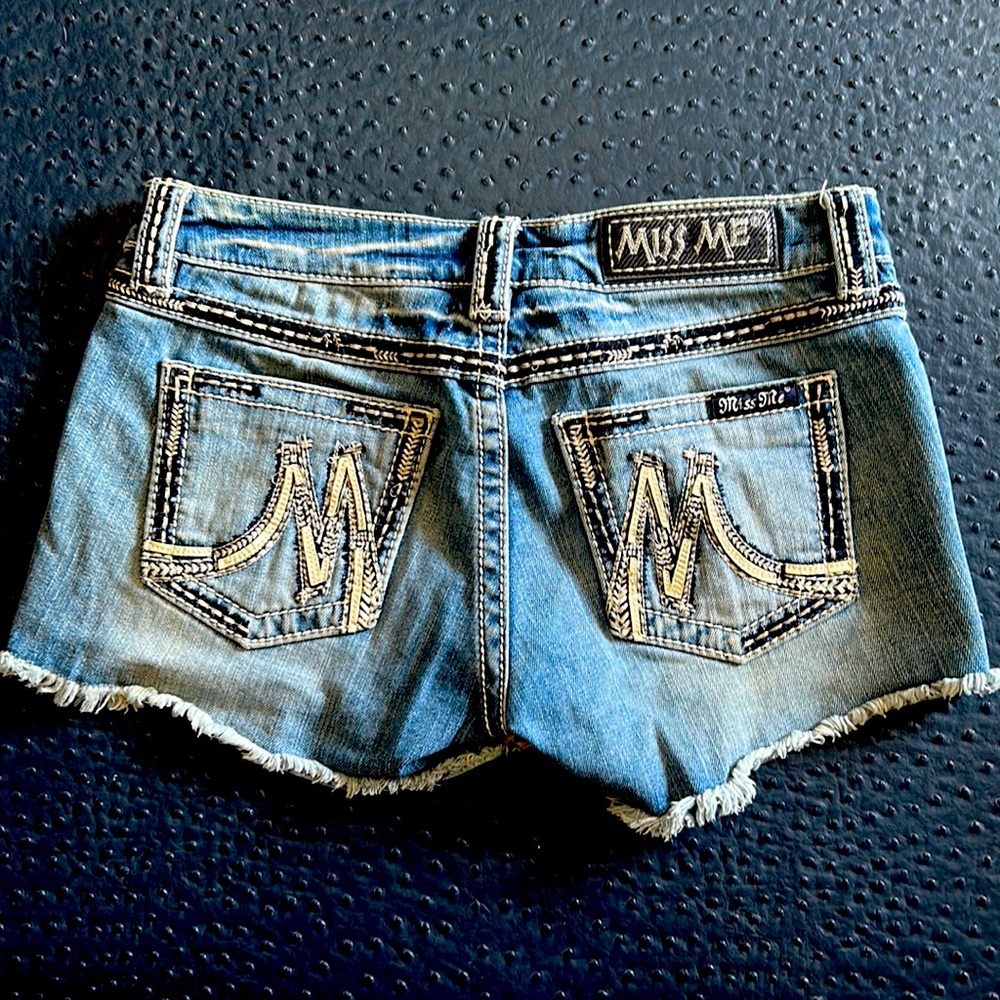 Miss Me shorts